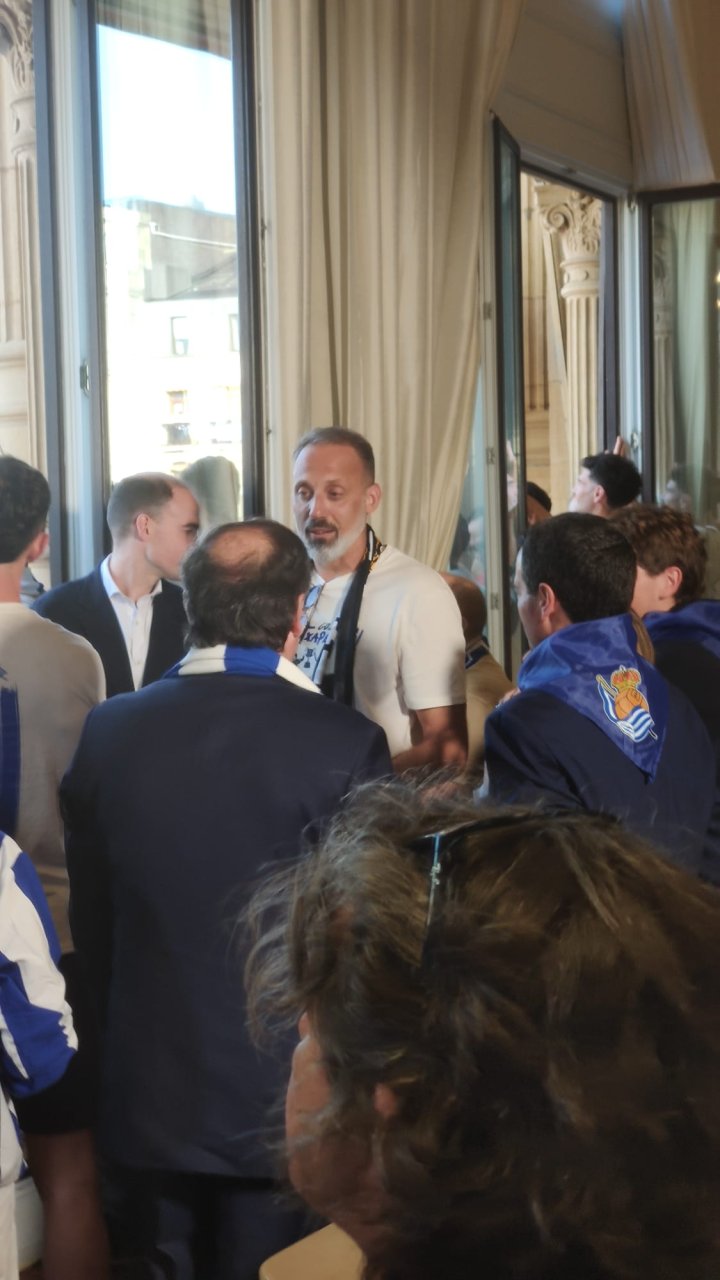 Matarazzo se atreve con el euskera y deja un mensaje a la afición