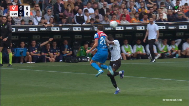 Simeone apuesta por un once alternativo en Mestalla con tres argentinos titulares — image 5