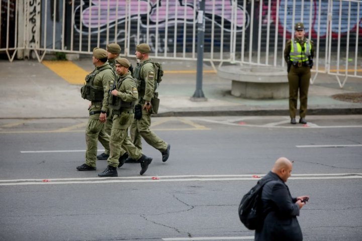 Carabineros se despliega en el Congreso Nacional de cara a la Cuenta Pública de Kast