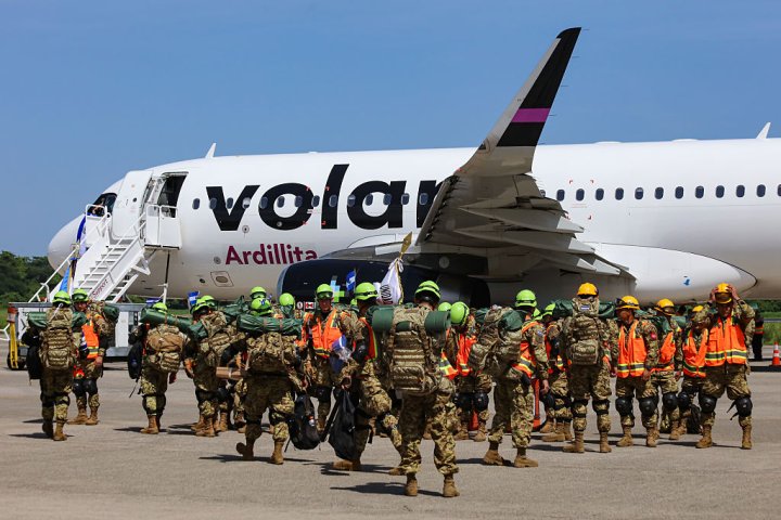 Ayuda internacional llega a Venezuela tras terremotos